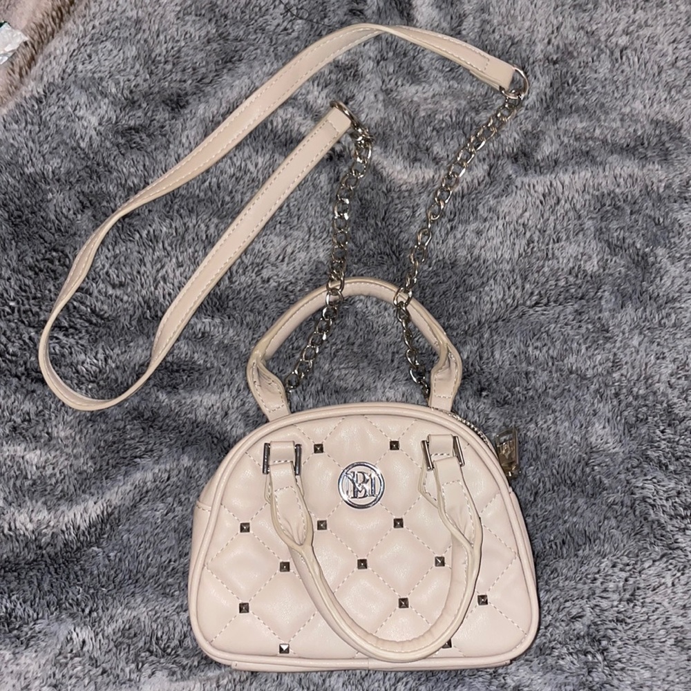 Mini cream purse